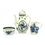 Three Worcester blue and white items,