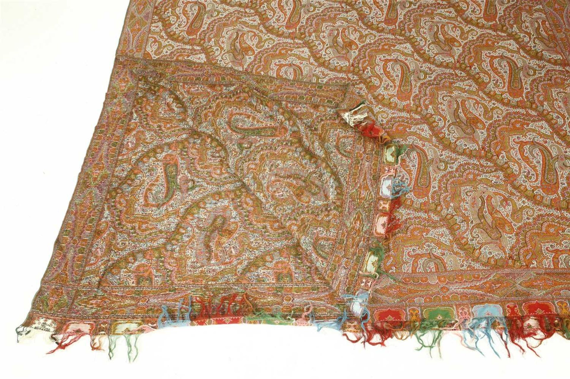 A large paisley shawl - Image 3 of 3