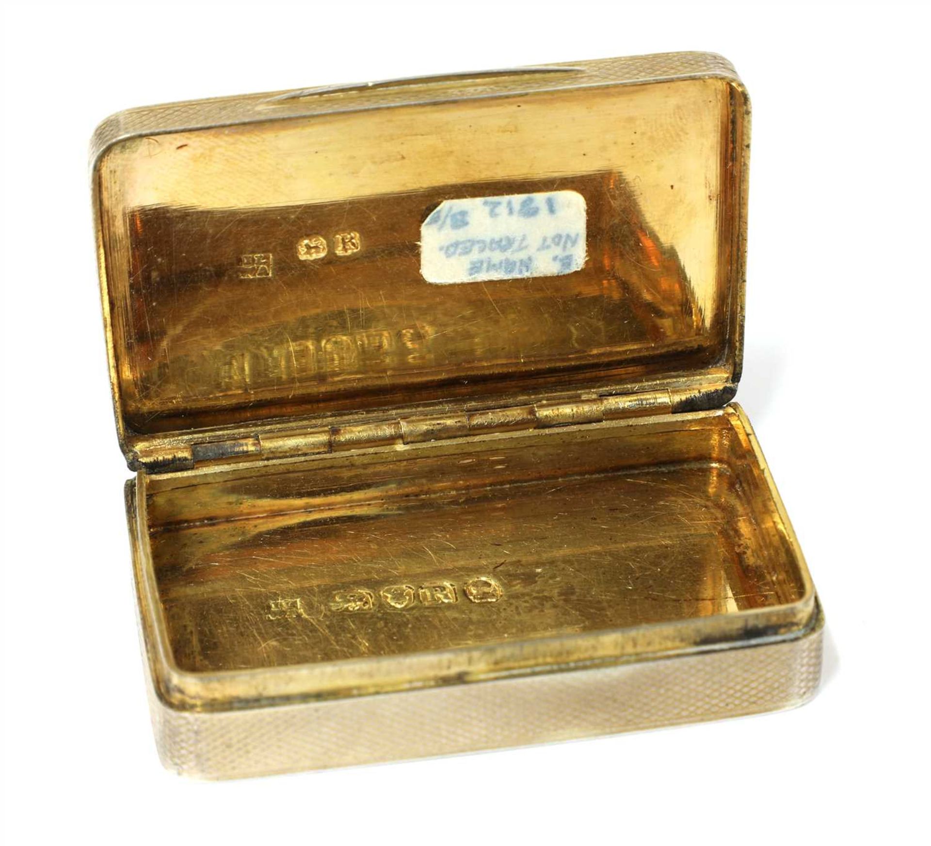 A George III silver gilt snuff box, - Image 2 of 2