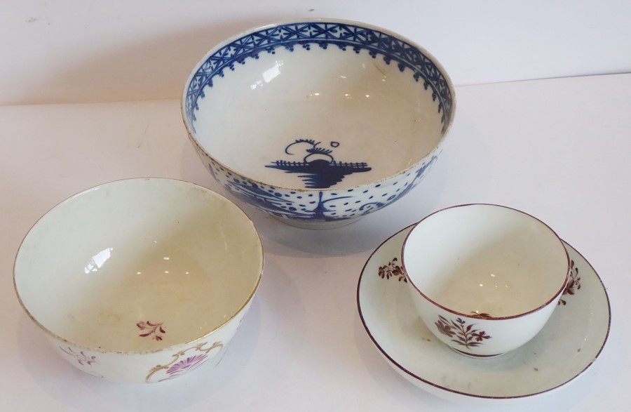 Assorted early English porcelain to include an 18th century footed bowl (probably Worcester) hand-