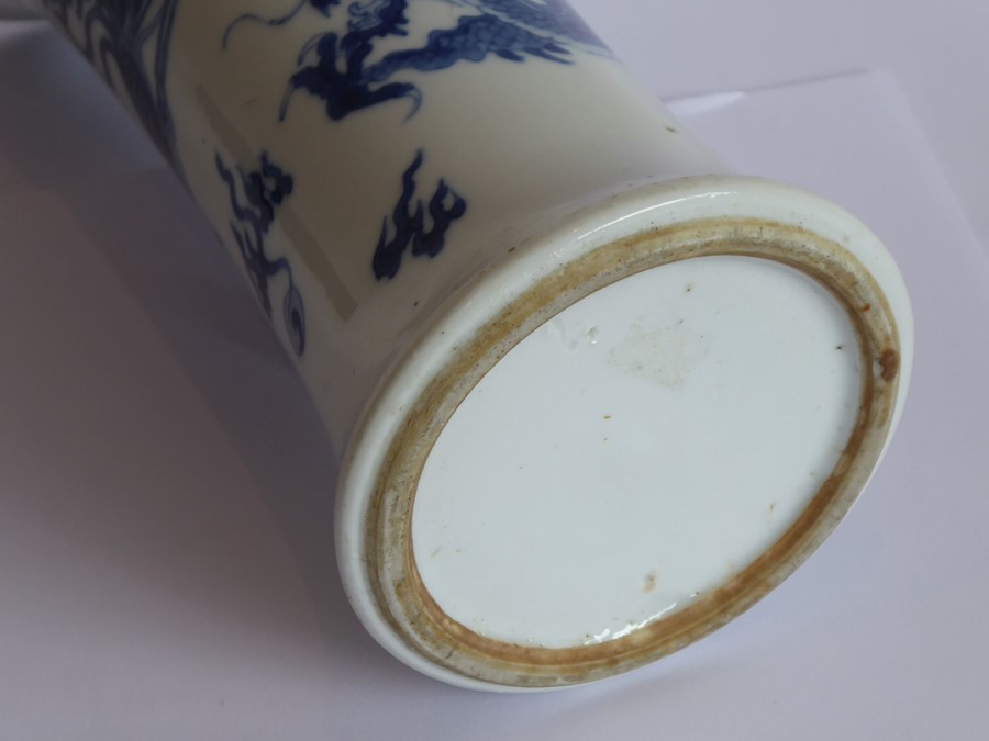 A blue and white trumpet vase in Kangxi style, 19th century, painted with a feng and dragon - Image 2 of 8