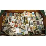 Large quantity of loose Brooke Bond tea cards, various sets both complete and incomplete, to include