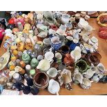 Quantity of decorative ceramics