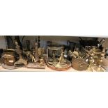 Quantity of brassware and other metalware