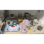 Quantity of decorative ceramics, glassware etc