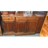 Pine breakfront sideboard, 173cm x 87cm x 41cm