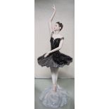Coalport ballet figurine 'Odile'