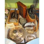 A box of mixed items including a Scotch pancake/crumpet warmer, condiment items, horn magnifying