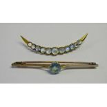 AQUAMARINE SET BROOCH & MOONSTONE SET CRESCENT BROOCH Condition Report: Aquamarine