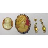 OVAL CAMEO BROOCH IN GILT MOUNT AND ONE UNMOUNTED CAMEO,