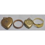 2 X 9CT GOLD LOCKETS, 9CT GOLD WEDDING RING AND ONE OTHER 15.