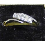 DIAMOND SET 3 STONE RING MARKED 18CT & PLAT Condition Report: Weight: 2.