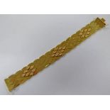 18CT GOLD BRACELET 18.