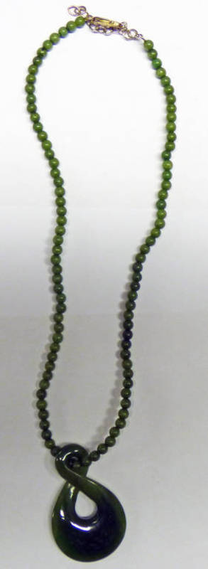 GREEN HARDSTONE NECKLACE ON CLASP MARKED 925