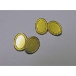 PAIR OF 18CT GOLD OVAL CUFF LINKS Condition Report: Weight: 12.7g.