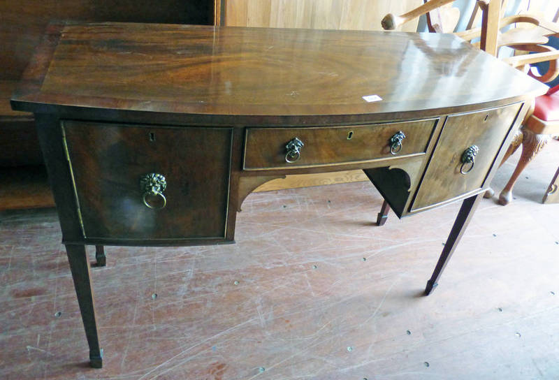 LATE 19TH CENTURY MAHOGANY BOW FRONT SIDEBOARD WITH DRAWER & 2 PANEL DOORS