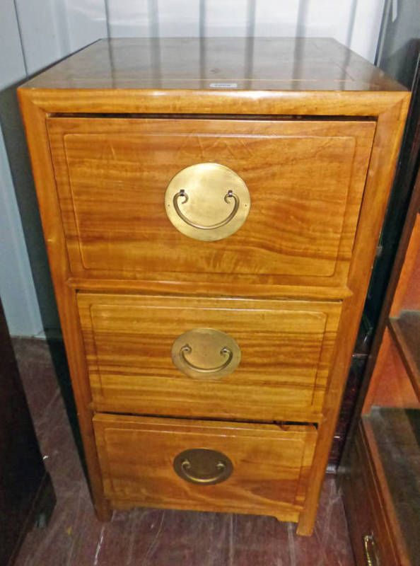 ORIENTAL HARDWOOD CHEST OF 3 DRAWERS