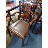 SET OF 7 20TH CENTURY MAHOGANY DINING CHAIRS ON SQUARE SUPPORTS AND PEDESTAL DINING TABLE WITH 1
