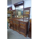 LATE 19TH CENTURY MAHOGANY MIRROR BACK SIDEBOARD WITH 4 DRAWERS,