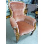 19TH CENTURY MAHOGANY FRAMED GENTLEMAN SPOON BACK ARMCHAIR ON TURNED SUPPORTS