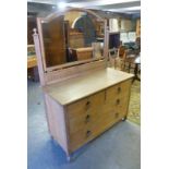 EARLY 20TH CENTURY OAK DRESSING CHEST WITH 2 SHORT OVER 2 LONG DRAWERS