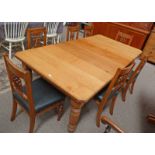 LATE 19TH CENTURY OAK WIND OUT DINING TABLE WITH TWO LEAVES ON TURNED SUPPORTS 236CM LONG AND A SET