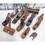 SELECTION OF ASSORTED EXAMPLES OF BLOCK PLANES AND A MOULDING PLANE IN ONE BOX