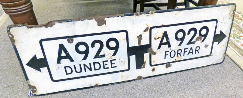 OLD METAL AND ENAMEL A929 ROAD SIGN "DUNDEE FORFAR" 39 X 122 CM