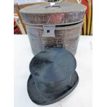 TOP HAT BY PRITCHARD & CO LONDON IN BOX AND TIN TRAVEL CASE Condition Report: 17.