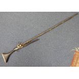 19TH CENTURY NORTH AFRICAN/MOROCCAN 20 BORNE SNAPHAUNCE GUN WITH 140.