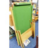 CHILD'S SNOOKER TABLE & CUES