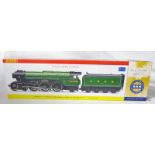 HORNBY R2411 - 00 GAUGE NRM LNER 4-6-2 CLASS A3 'FLYING SCOTSMAN' 4472 STEAM LOCOMOTIVE AND TENDER.