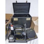 SINGER FEATHER WEIGHT SEWING MACHINE IN FITTED CASE Condition Report: Foot