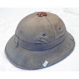 PITH HELMET WITH INNER LINER