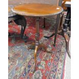 19TH CENTURY MAHOGANY CIRCULAR TOPPED TABLE ON CENTRE COLUMN WITH 3 PAW FEET