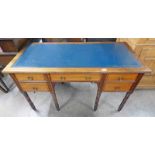 EARLY 20TH CENTURY WALNUT DESK WITH 5 DRAWERS AND TURNED SUPPORTS 130 CM WIDE