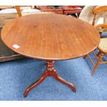 19TH CENTURY MAHOGANY CIRCULAR TOPPED PEDESTAL TABLE