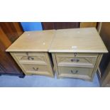 PAIR 21ST CENTURY OAK BEDSIDE CHESTS OF 2 DRAWERS