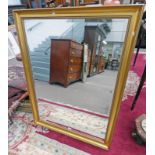 RECTANGULAR GILT FRAMED MIRROR (GLASS) 100 X 74CM