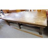 LARGE OAK TABLE ON SQUARE TAPERED SUPPORTS - LENGTH 241CM Condition Report: 79cm