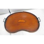 20TH CENTURY MAHOGANY KIDNEY SHAPED SERVING TRAY WITH BRASS HANDLES AND SHELL INLAID