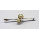 15CT GOLD & PLATINUM HALF PEARL BROOCH