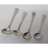 4 SILVER SALT SPOONS, LONDON 1802, 1821,