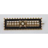 19TH CENTURY MEMORIAL BROOCH WITH CULTURED PEARL & ENAMEL DECORATION