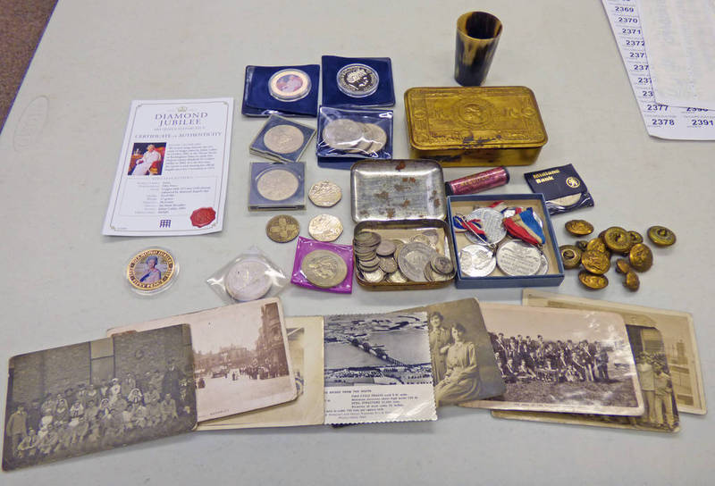 SELECTION OF VARIOUS COINAGE TO INCLUDE COMMEMORATIVE COINS & MEDALS.