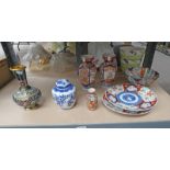 SELECTION OF ORIENTAL IMARI WARE INCLUDING PLATES, VASES & BOWL,
