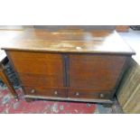 19TH CENTURY OAK SILVER CHEST WITH FITTED INTERIOR LIFT UP LID & 2 DRAWERS BELOW,