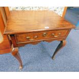 19TH CENTURY OAK LOW BOY WITH DRAWER & SHAPED SUPPORTS