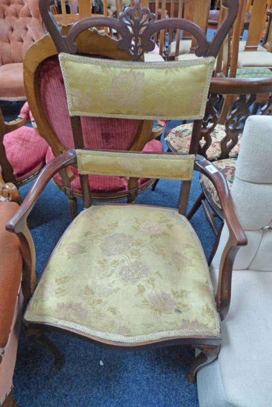 EARLY 20TH CENTURY MAHOGANY OPEN ARMCHAIR ON SHAPED SUPPORTS