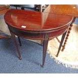 EARLY 20TH CENTURY MAHOGANY HALF MOON TURNOVER CARD TABLE ON REEDED SUPPORTS